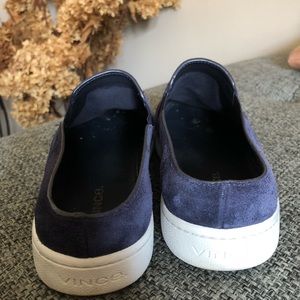 Vince Like New 6 Mule / Clog Suede Leather